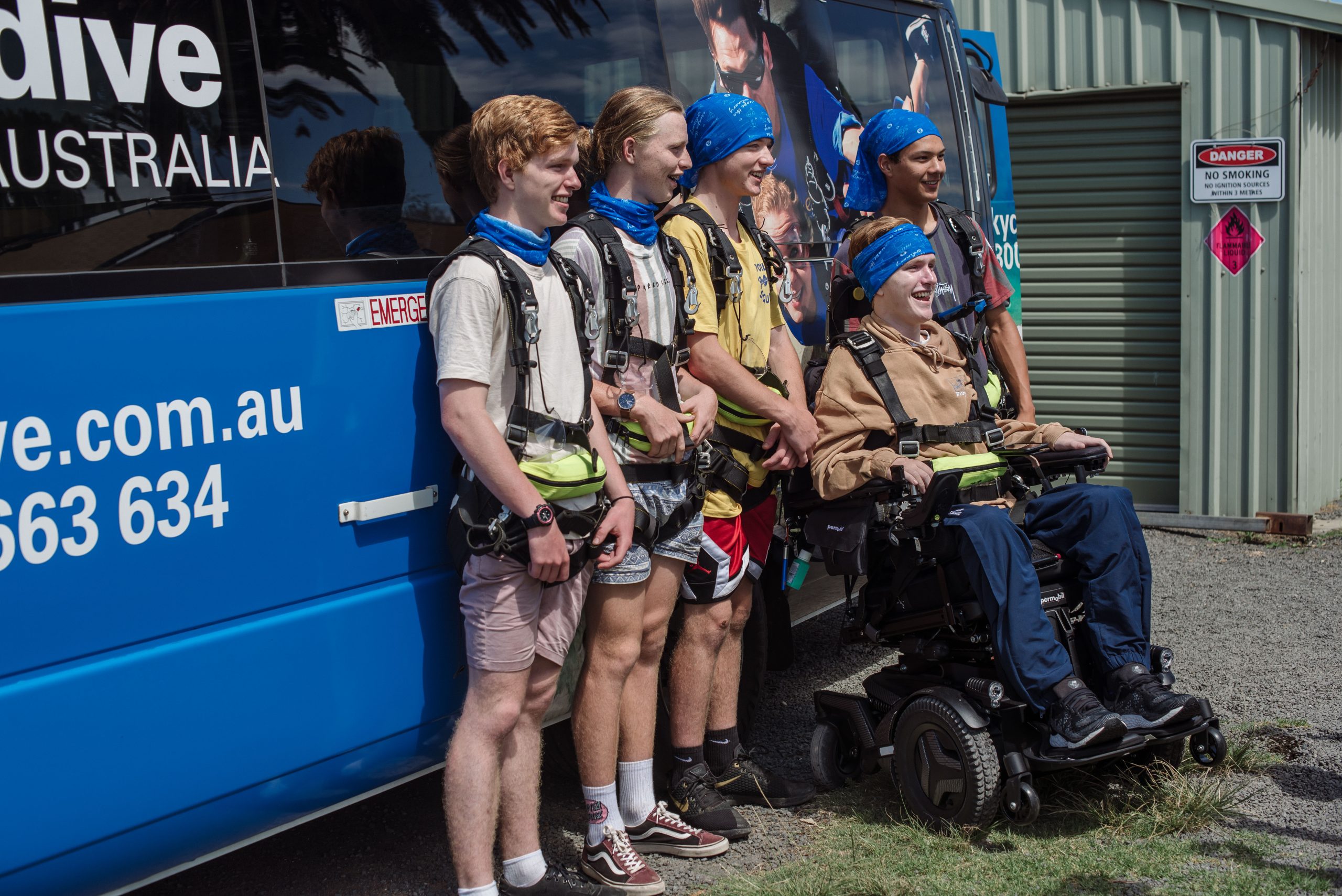 Accessible skydive group