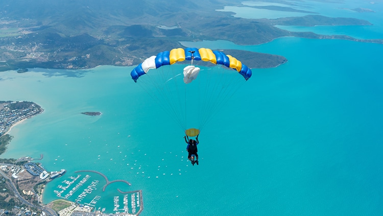 Skydive Airlie Beach - whitsundays